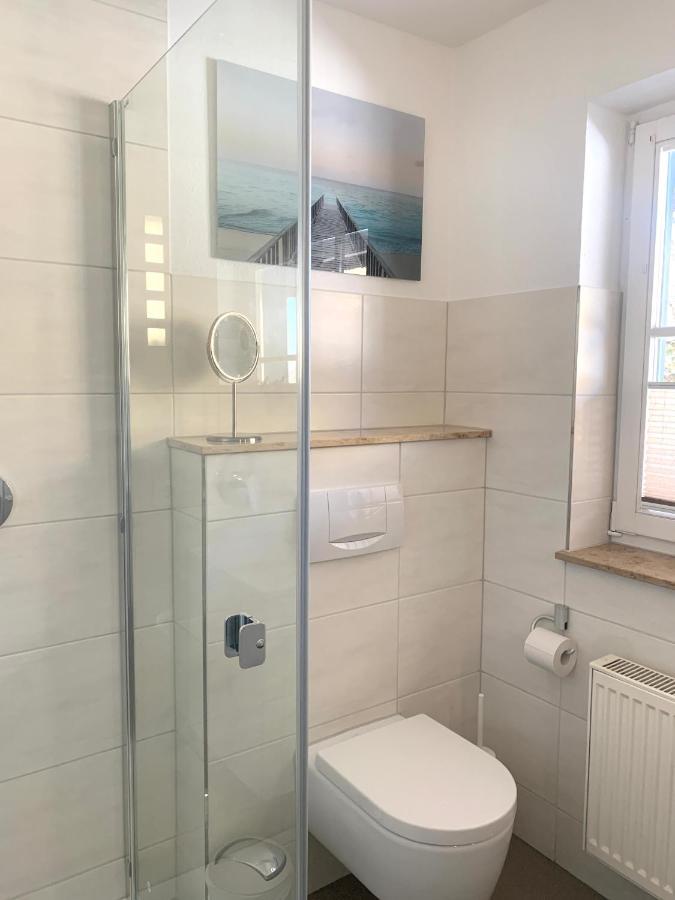 Ferienwohnung Schwalbe Wieck/Darss Exterior photo
